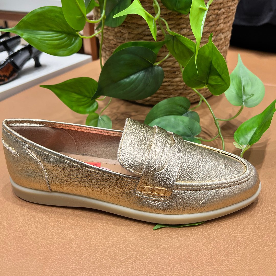 Loafer dourado
